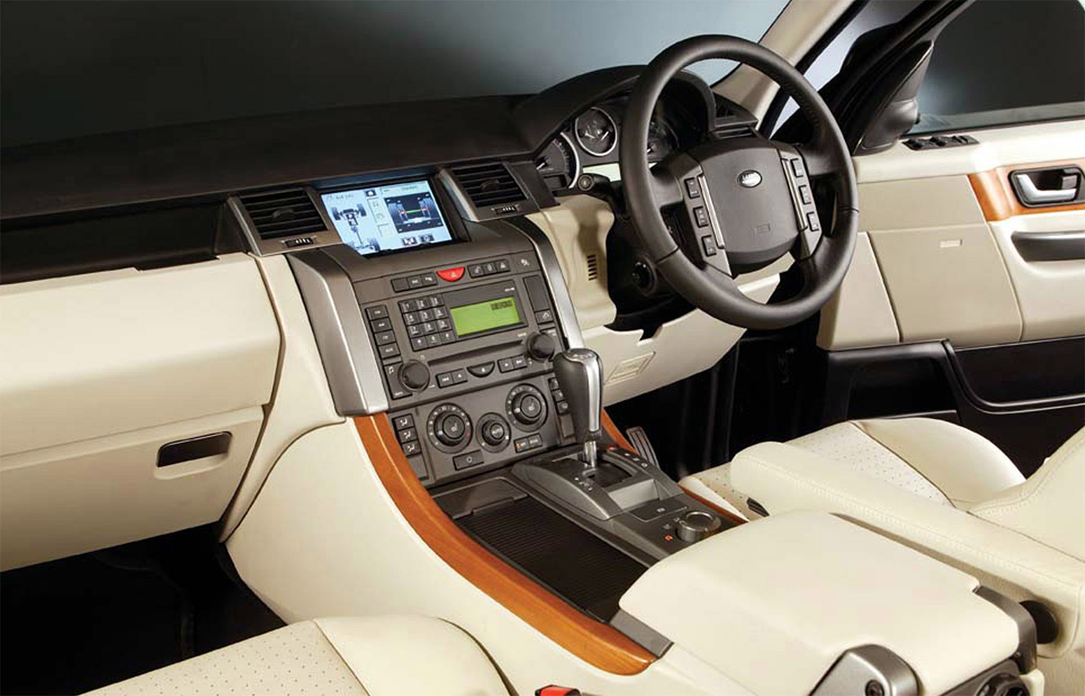 2005R-R_Sport_Cabin