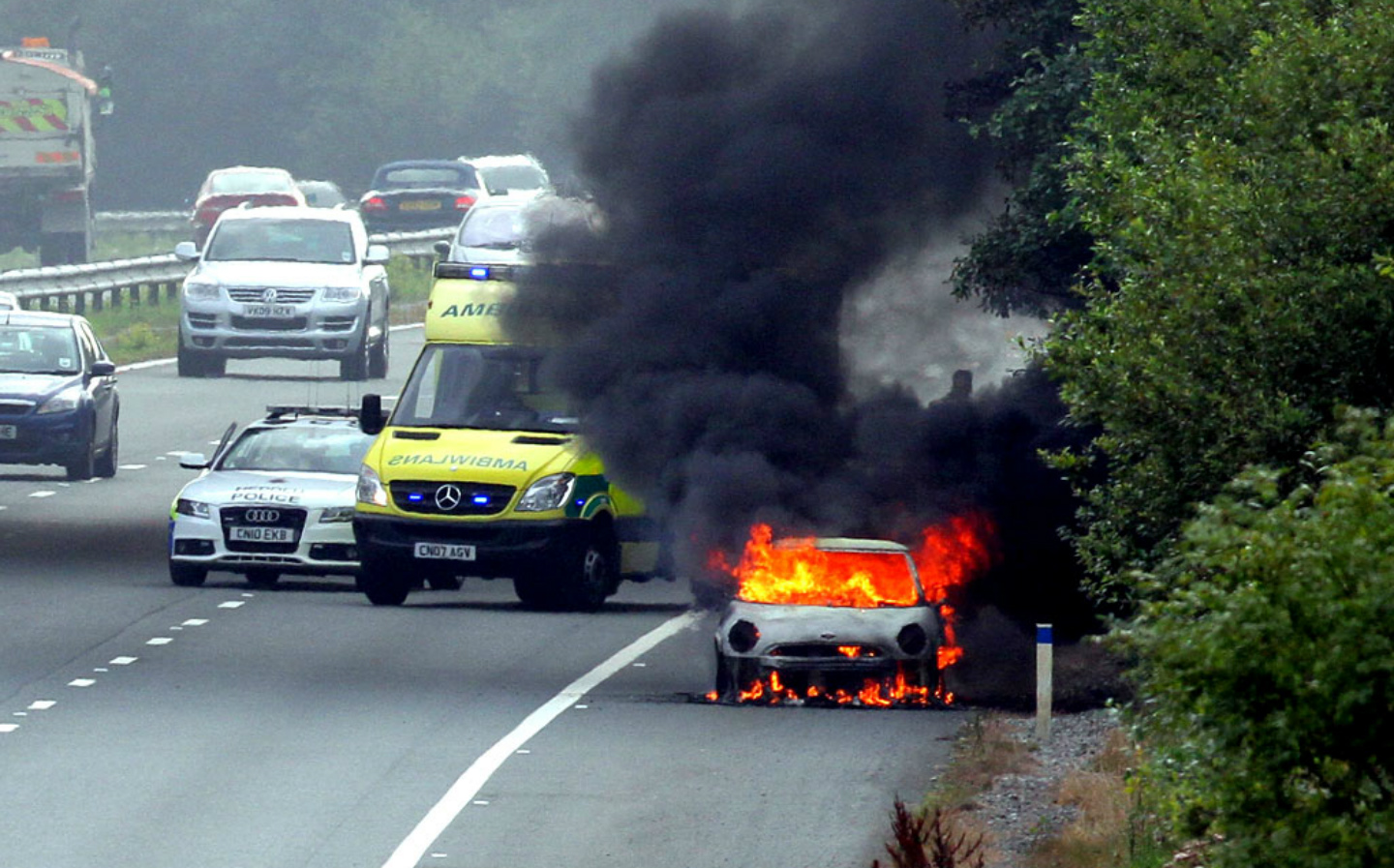 Mini-Cooper-S-recalled-for-risk-of-fire-in-2012