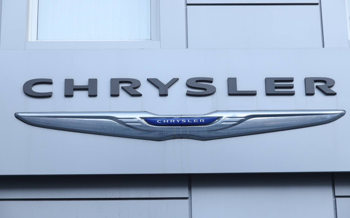 Merger of PSA and Fiat Chrysler could spell end for Chrysler car brand